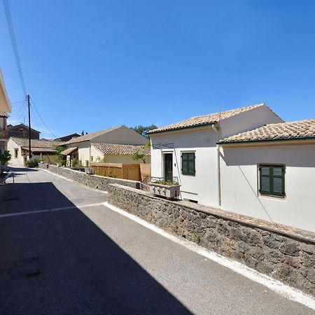 Villa Papaspiros Kouramádes Eksteriør billede